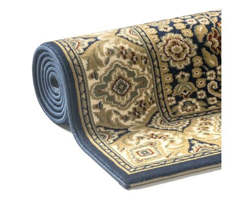 Covor rulat cu model floral