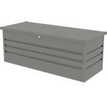 Ladă de grădină gri din metal pentru depozitarea uneltelor de grădină