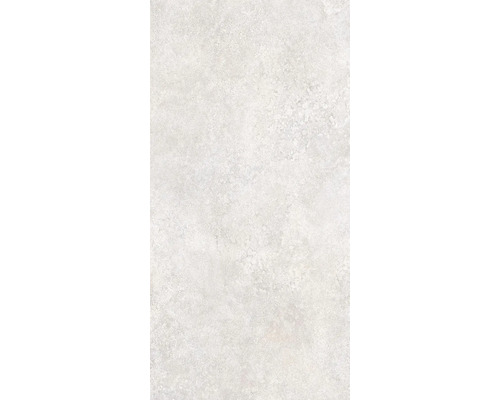 Prim-plan detaliat al unei plăci de podea texturate.