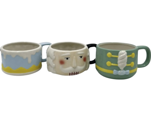 Trei căni decorative din ceramică cu modele diferite.