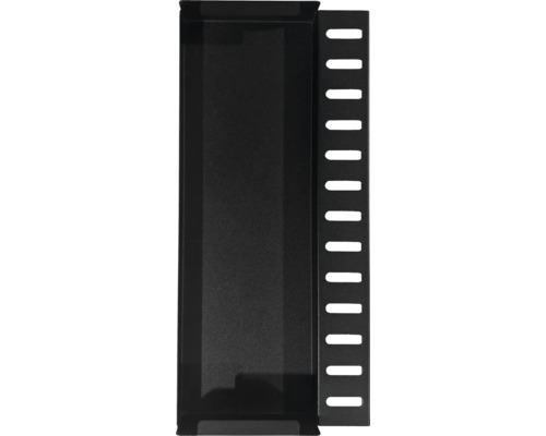 Panou negru pentru rack server cu fante pentru ventilație