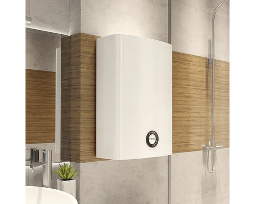 Baie cu boiler și duș