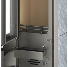 Vedere detaliată a unui șemineu cu focar deschis, cenușar și elemente de control