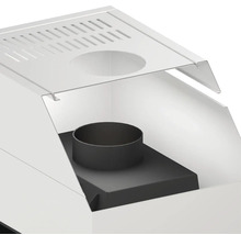 Vedere detaliată a unui cuptor cu racord pentru coșul de fum