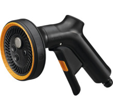 Pulverizator de grădină Fiskars cu diferite moduri de pulverizare