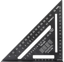 Echer metalic cu diviziuni în centimetri și grade