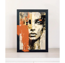 Pictură înrămată a unei femei cu elemente abstracte