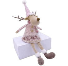 Reni decorativ din material textil cu căciulă și rochie