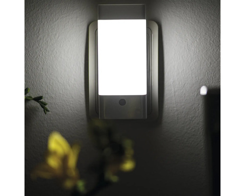 Lumină de veghe pentru priză