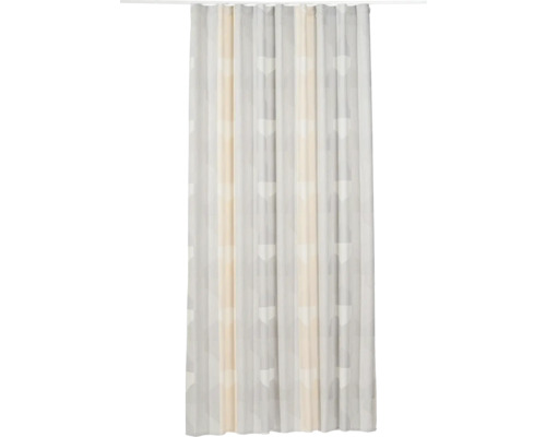 Cortină cu model de inimă