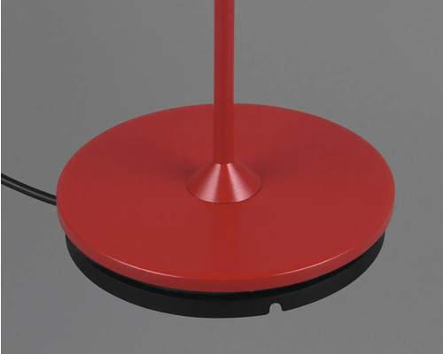 Prim-plan cu baza unui lampadar