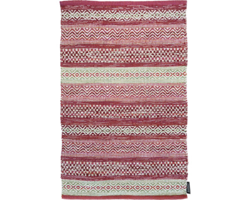 Covor cu modele geometrice