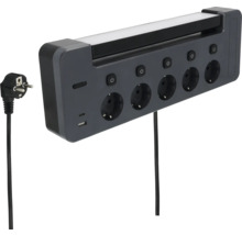 Prelungitor cu cinci prize și porturi USB