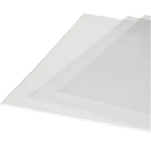 Mai multe plăci de plastic