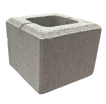Bloc de beton cu goluri