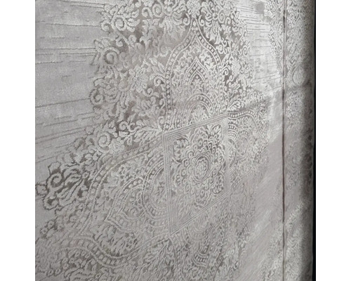 Covor cu model floral