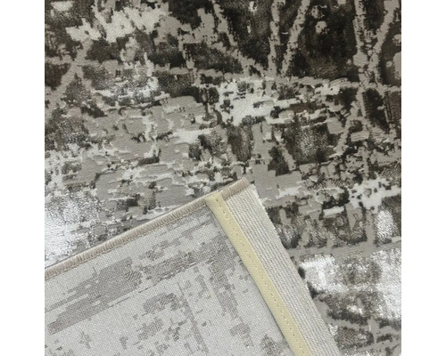 Covor gri cu model abstract