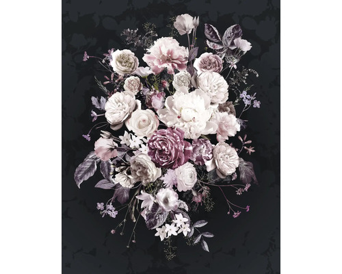 Aranjament floral cu trandafiri și bujori