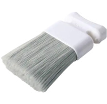 Pensulă cu mâner din plastic pentru aplicarea vopselelor