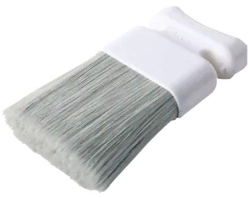 Pensulă cu mâner din plastic pentru aplicarea vopselelor