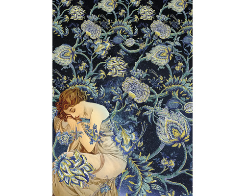 Tapet decorativ cu model floral și o femeie adormită