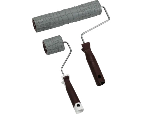 Două role cu model cu mâner pentru decorarea pereților