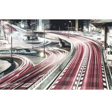 Expunere lungă a unei autostrăzi nocturne cu trafic intens