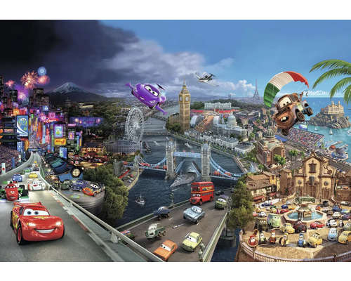 Motiv cu personaje Cars în fața diferitelor orașe ale lumii