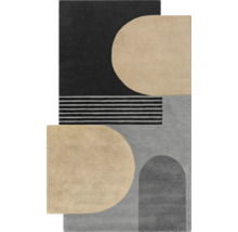 Covor cu model geometric abstract în diferite culori