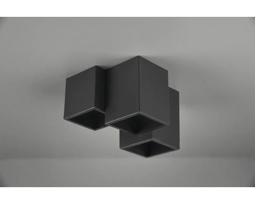 Lumină de plafon cu trei abajururi pătrate