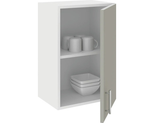 Dulap de bucătărie deschis cu cești și boluri