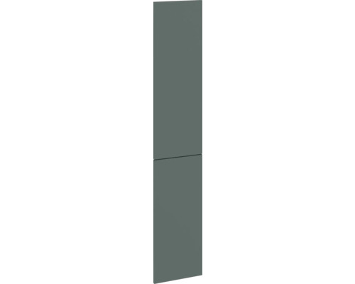 Două uși din lemn pentru dulapuri de bucătărie