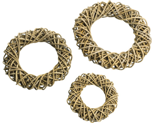 Trei coroane decorative din ratan
