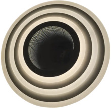 Plafonieră rotundă cu cercuri concentrice și iluzie optică