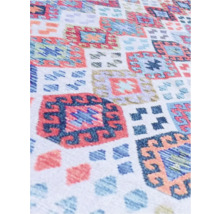 Covor cu modele geometrice