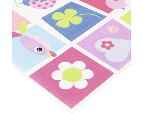 Față de masă cu model de flori, animale și inimioare