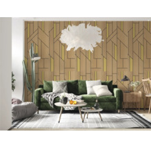 Living cu canapea verde, măsuță de cafea și tapet geometric