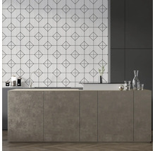 Bucătărie modernă cu insulă de bucătărie, robinet, veselă și plăci geometrice