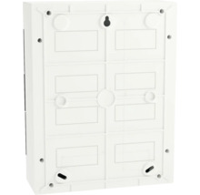 Spatele unei cutii de distribuție pentru instalații electrice cu găuri de montare