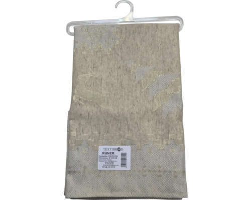 Runner de masă din polibumbac cu dimensiunile de 90 pe 90 de centimetri pe un umeraș