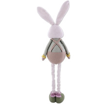 Iepure de jucărie de pluș cu salopetă ca decor