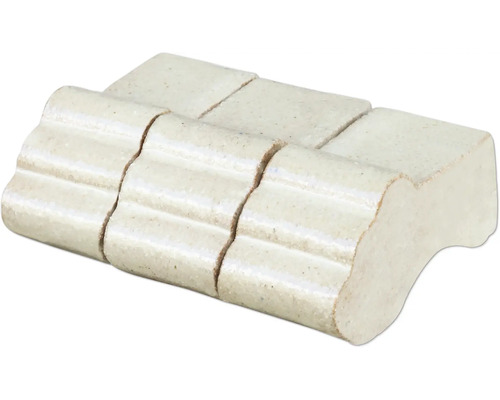 Plăci decorative aranjate în rânduri