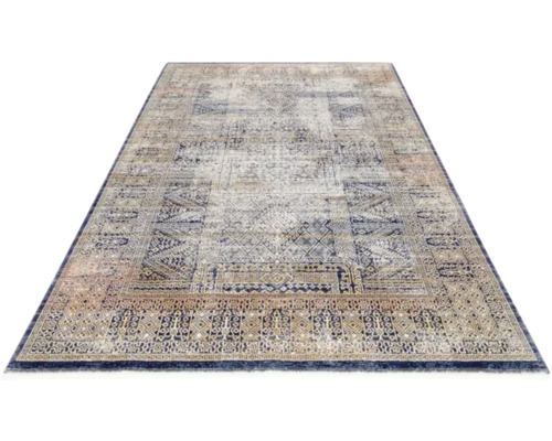 Covor cu model geometric