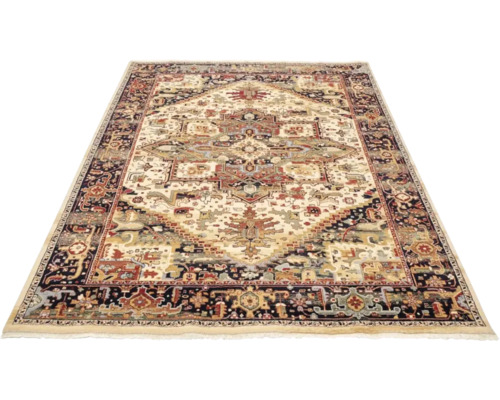 Covor decorativ cu model tradițional