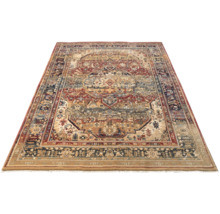 Covor dreptunghiular cu modele tradiționale