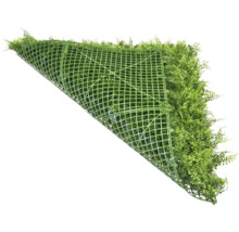 Covor de iarbă artificială cu structură de grilaj din plastic