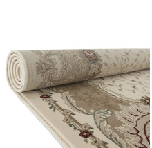 Covor rulat cu model floral