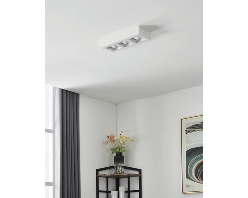 Lumină de plafon în interior cu design modern