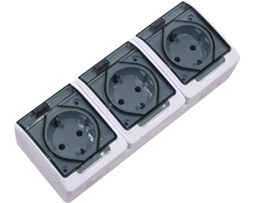 Triplu priză cu capac rabatabil