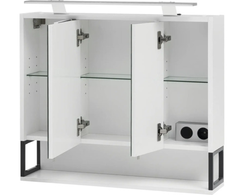 Dulap de oglindă alb deschis cu trei uși, rafturi de sticlă și prize